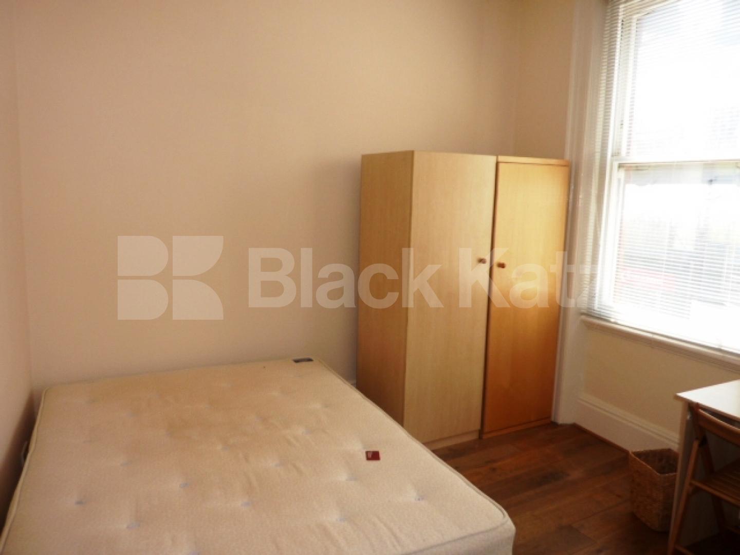 			NEW INSTRUCTION!, 1 Bedroom, 1 bath, 1 reception Flat			 Oxford Street, SOHO